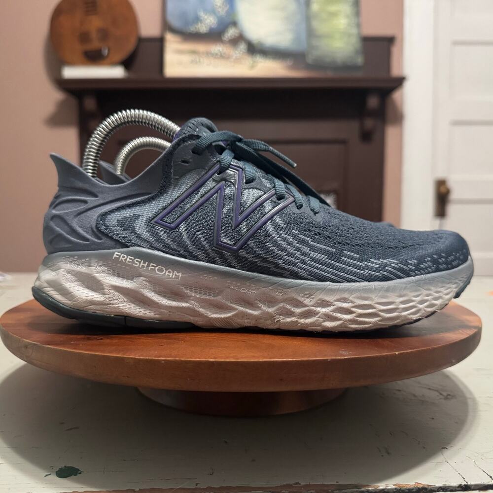 New Balance Fresh Foam 1080v11 Womens Size 8 Sneaker Shoes